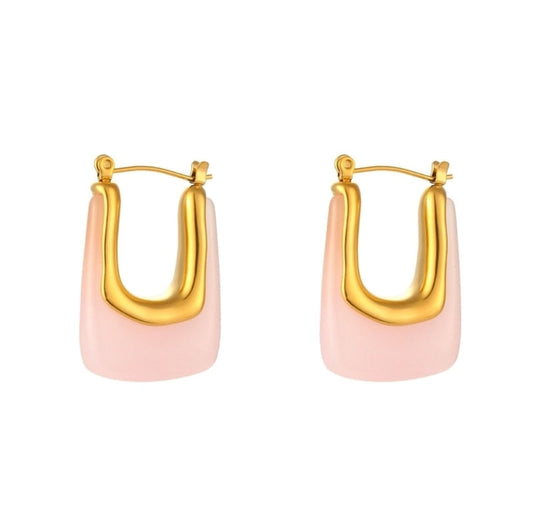 ACRYLIC U SHAPED EARRING